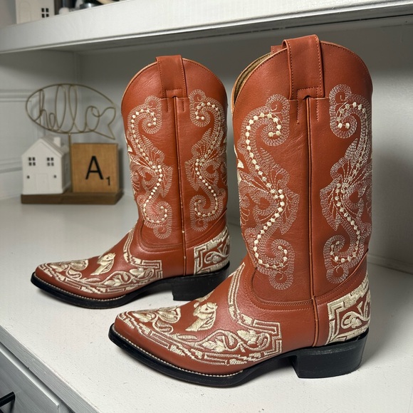 Jhon Davis Boots Shoes - Jhon Davis Western Cowboy Boots Women’s 7 Brown & Cream Embroidered Horse